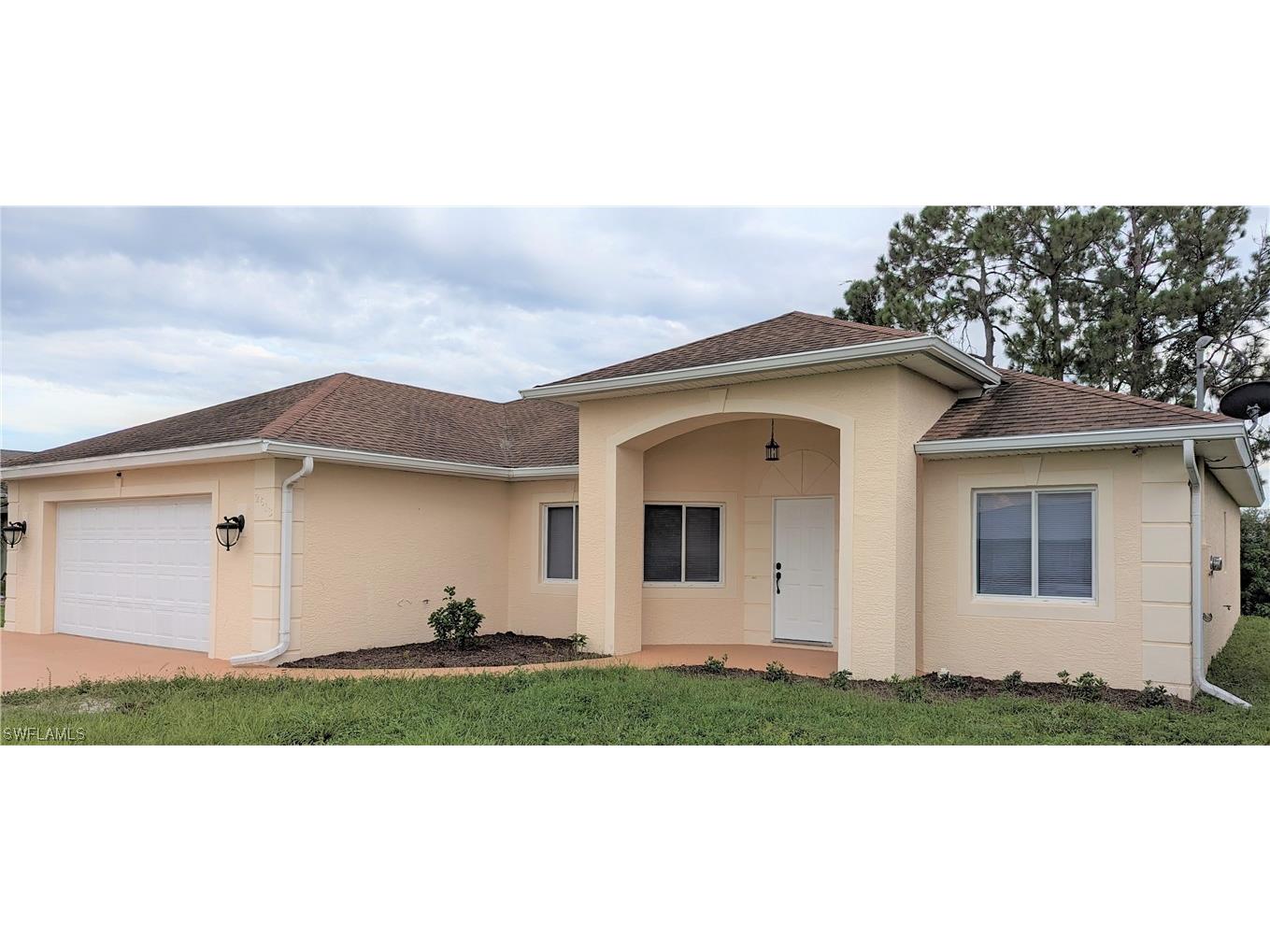 2613 11th Street SW Lehigh Acres FL 33976 223056787 image1