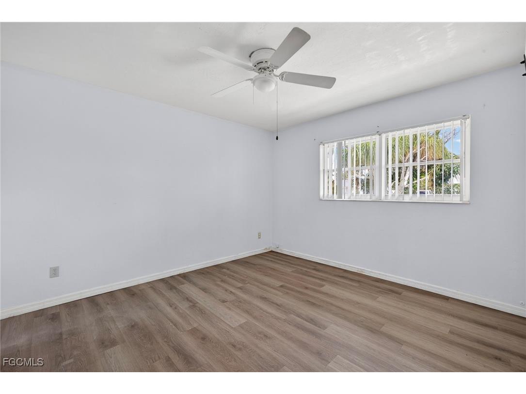 2613 Cartegena Avenue Fort Myers FL 33905 2025013947 image20