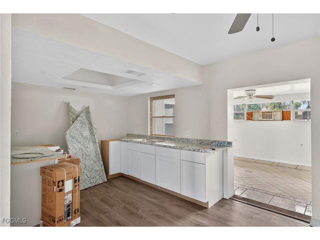 2613 Cartegena Avenue Fort Myers FL 33905 2025013947 image8