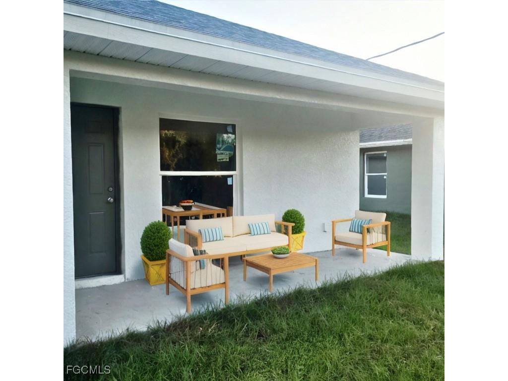 2613 Lafayette Street Fort Myers FL 33916 2025008047 image12