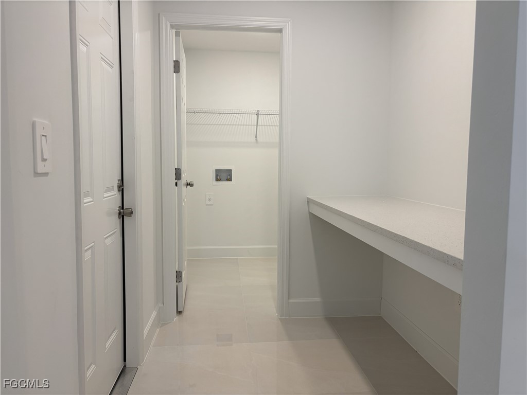 2613 Lafayette Street Fort Myers FL 33916 2025008047 image6