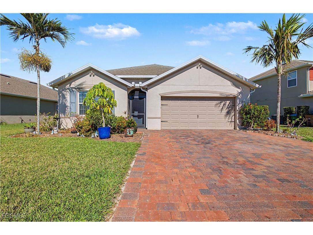 2613 Manzilla Lane Cape Coral FL 33909 2026002539 image1