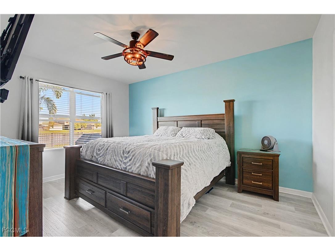 2613 Manzilla Lane Cape Coral FL 33909 2026002539 image13