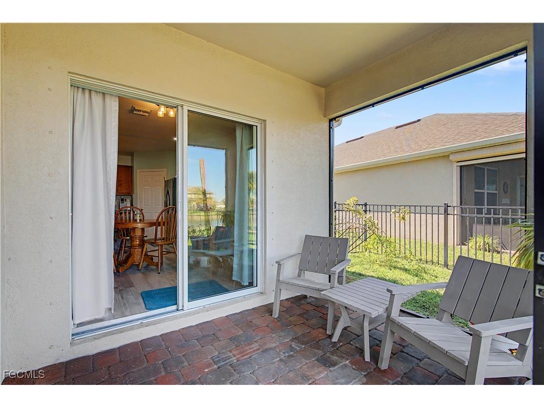 2613 Manzilla Lane Cape Coral FL 33909 2026002539 image23