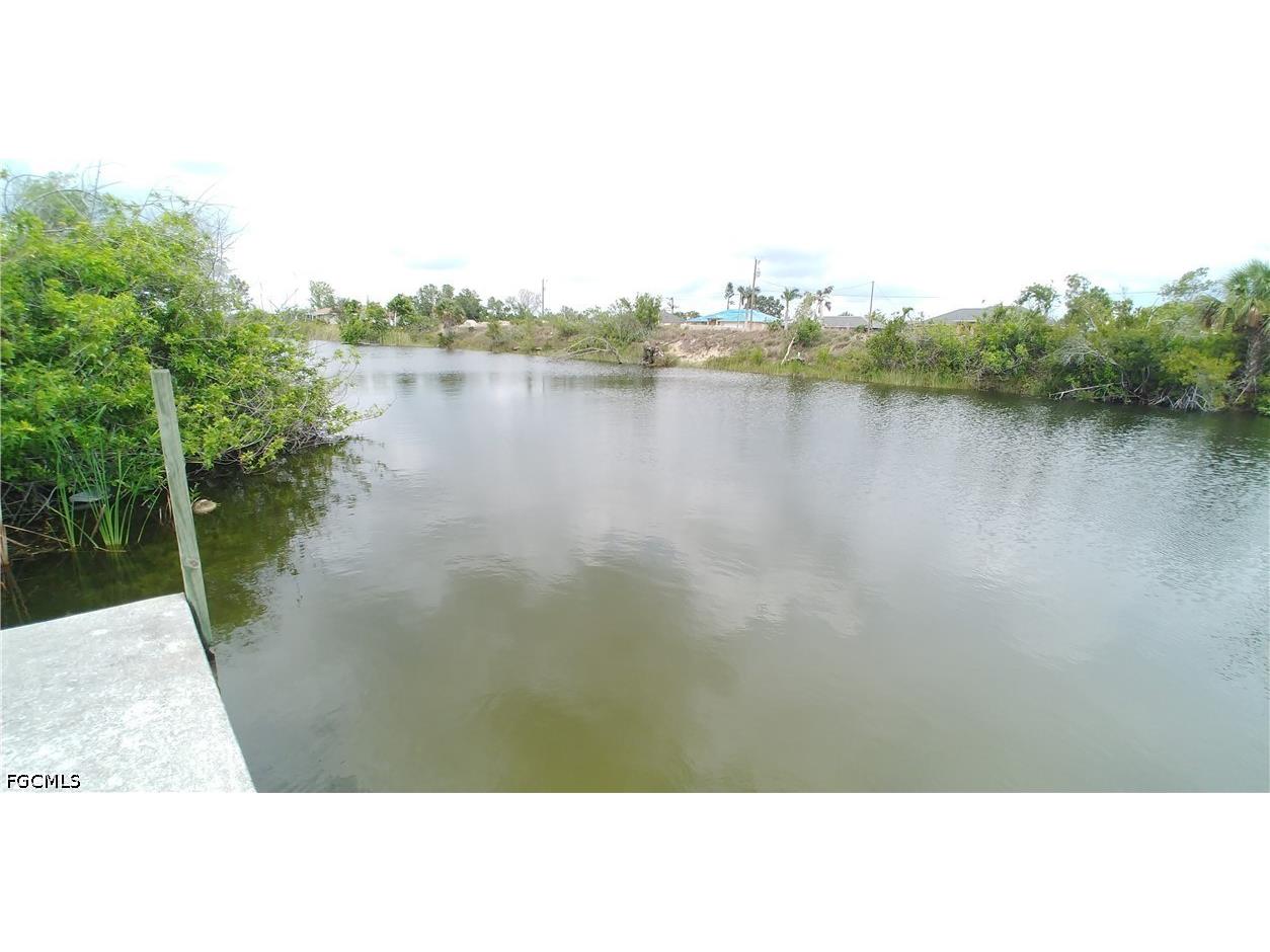 2613 NE 20th Place Cape Coral FL 33909 2026026458 image10