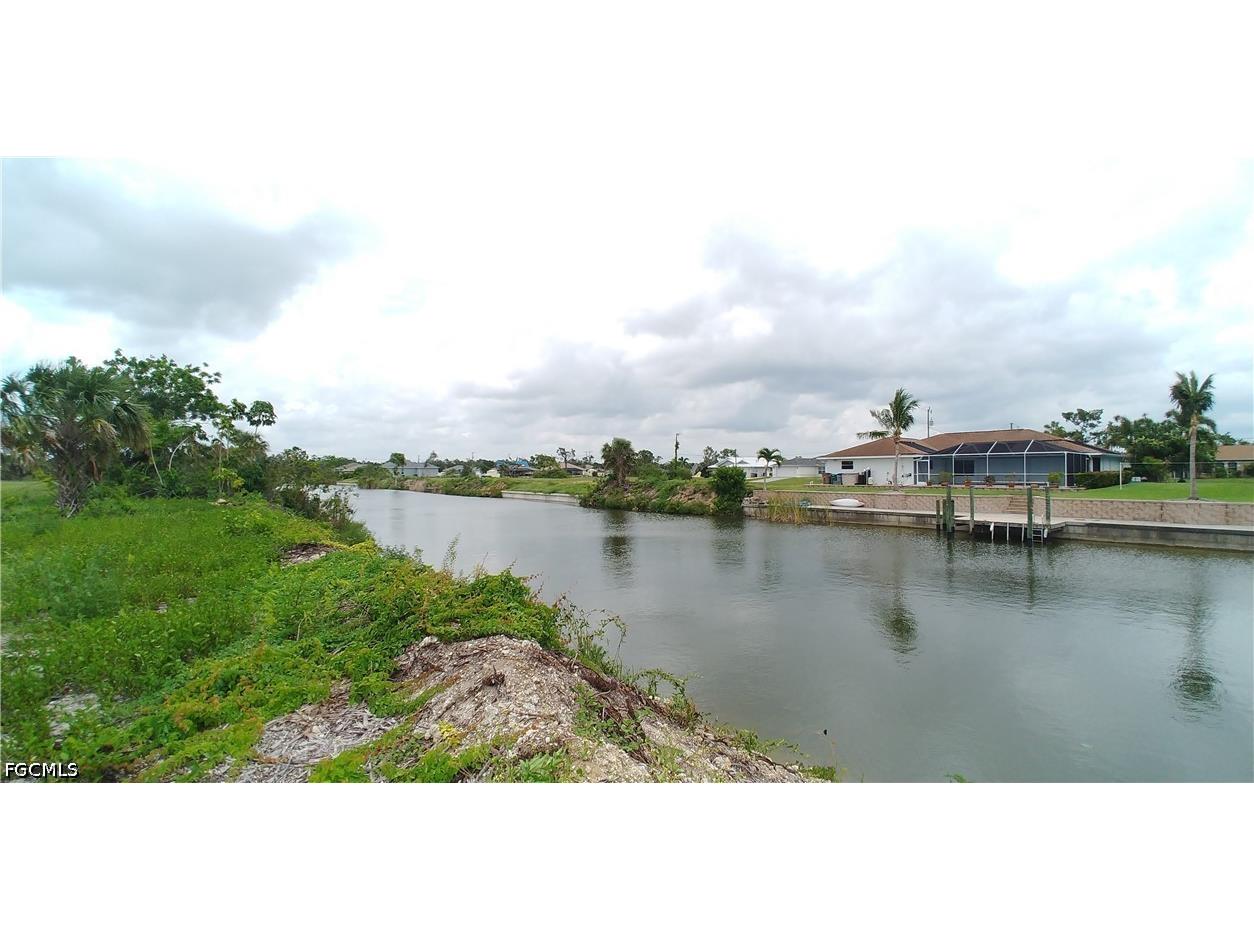 2613 NE 20th Place Cape Coral FL 33909 2026026458 image4