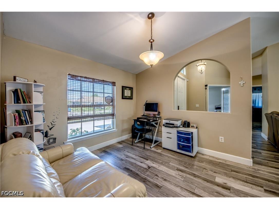 2613 SW 7th Place Cape Coral FL 33914 2026015605 image11
