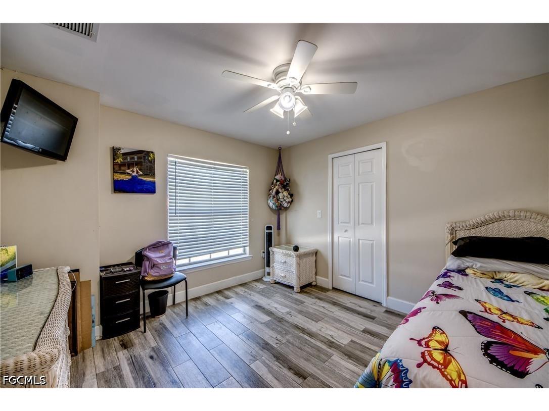 2613 SW 7th Place Cape Coral FL 33914 2026015605 image26