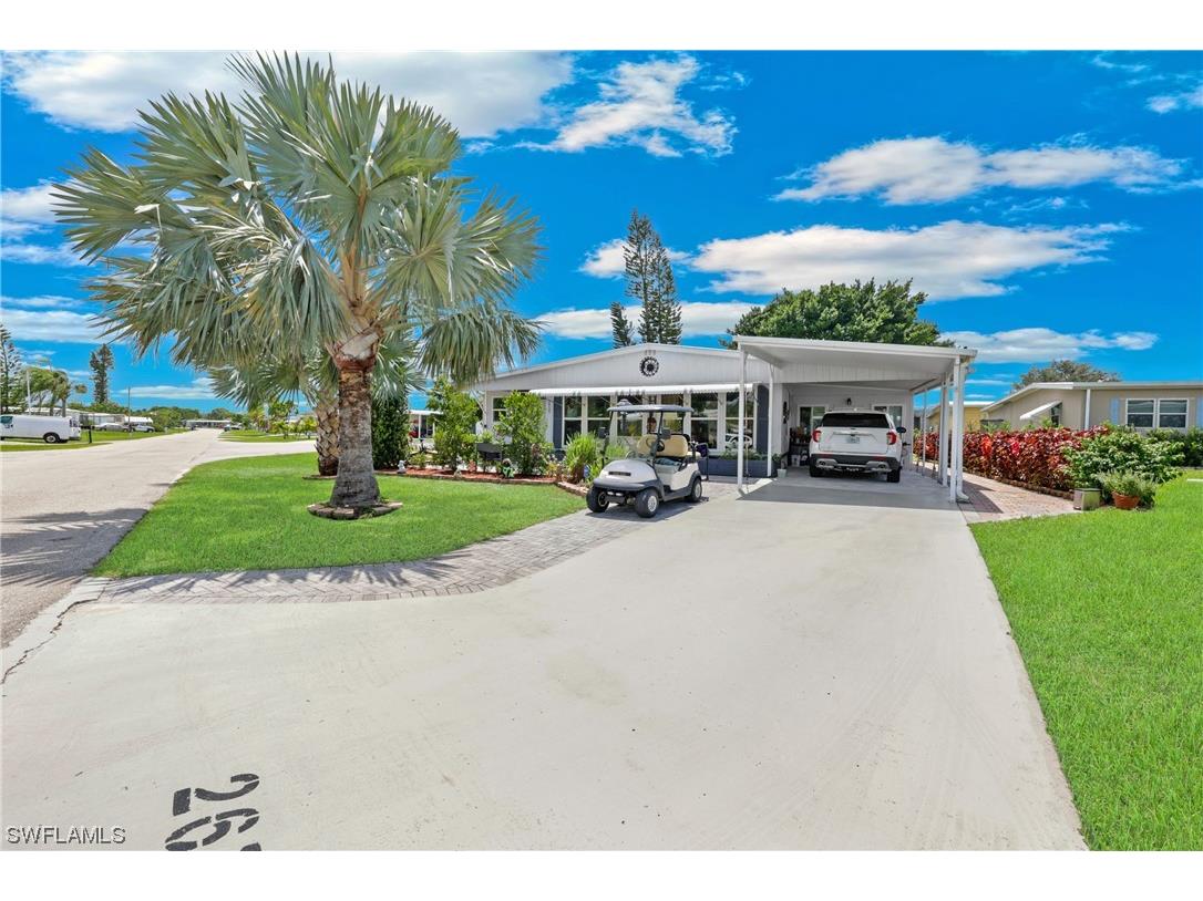 26135 Kings Road Bonita Springs FL 34135 223062638 image1