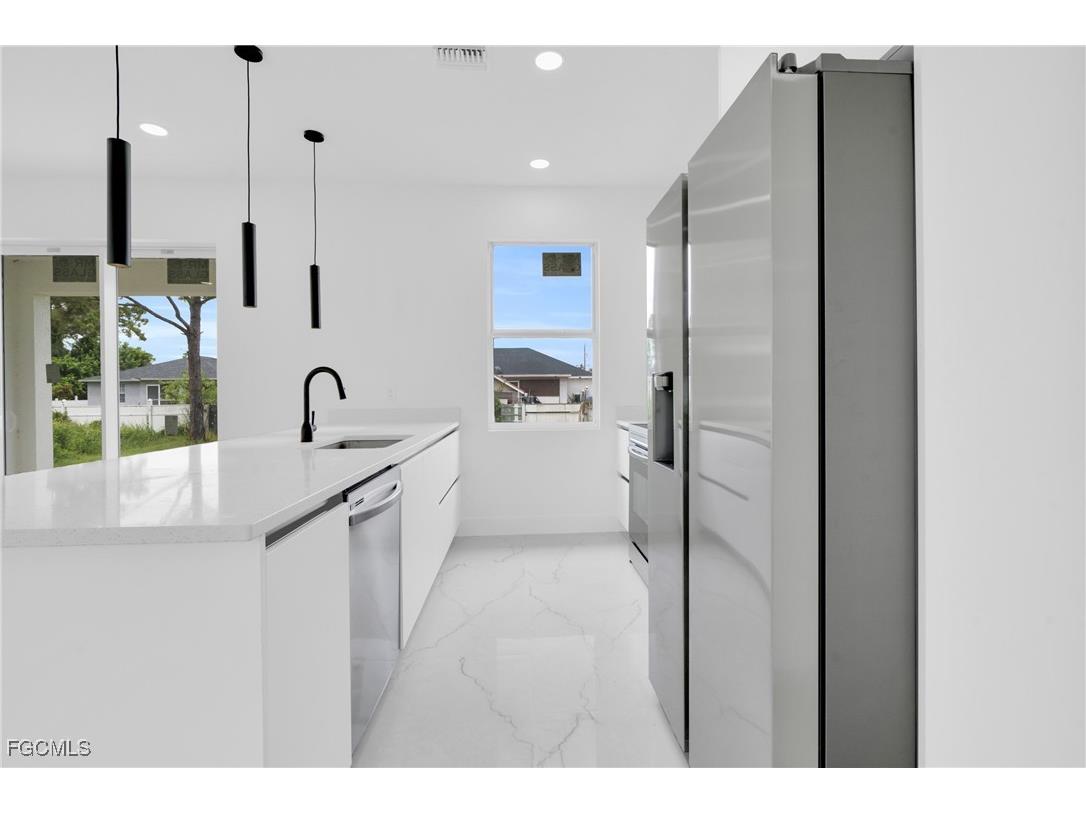 2614 19th Street W Lehigh Acres FL 33971 2025009705 image15