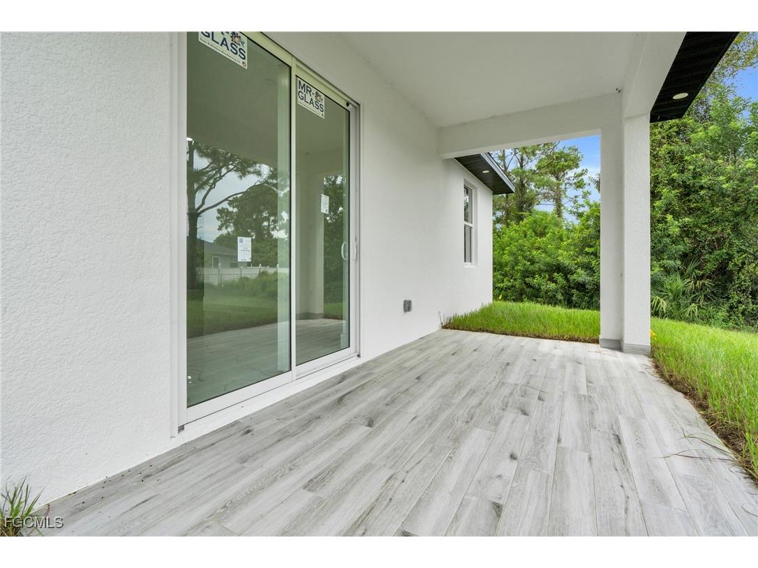 2614 19th Street W Lehigh Acres FL 33971 2025009705 image26