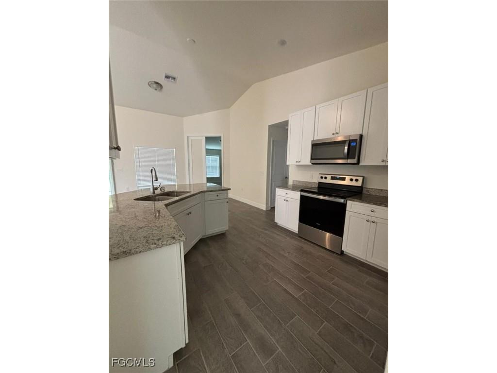 2614 27th Street W Lehigh Acres FL 33971 2025011247 image5