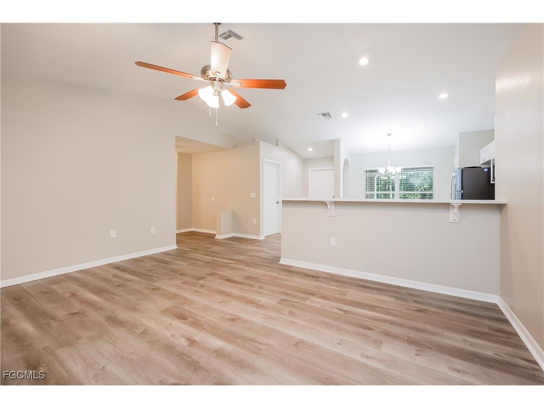 2614 43rd Street W Lehigh Acres FL 33971 2025018867 image3