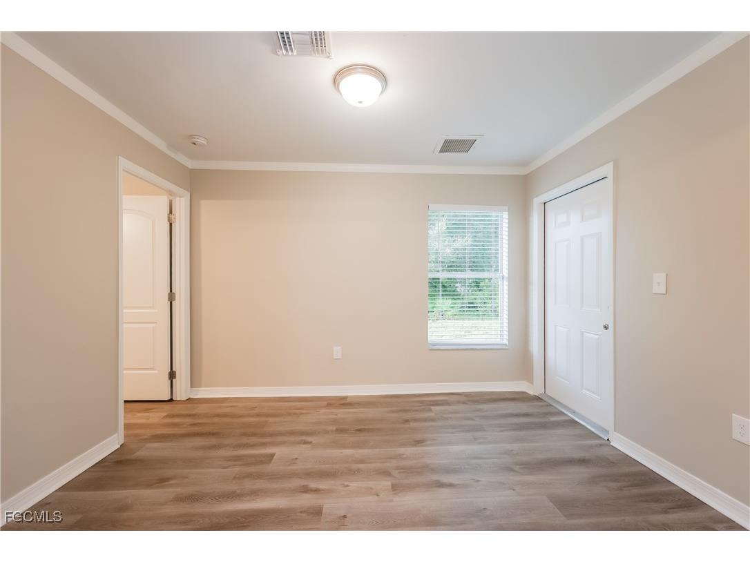 2614 43rd Street W Lehigh Acres FL 33971 2025018867 image4