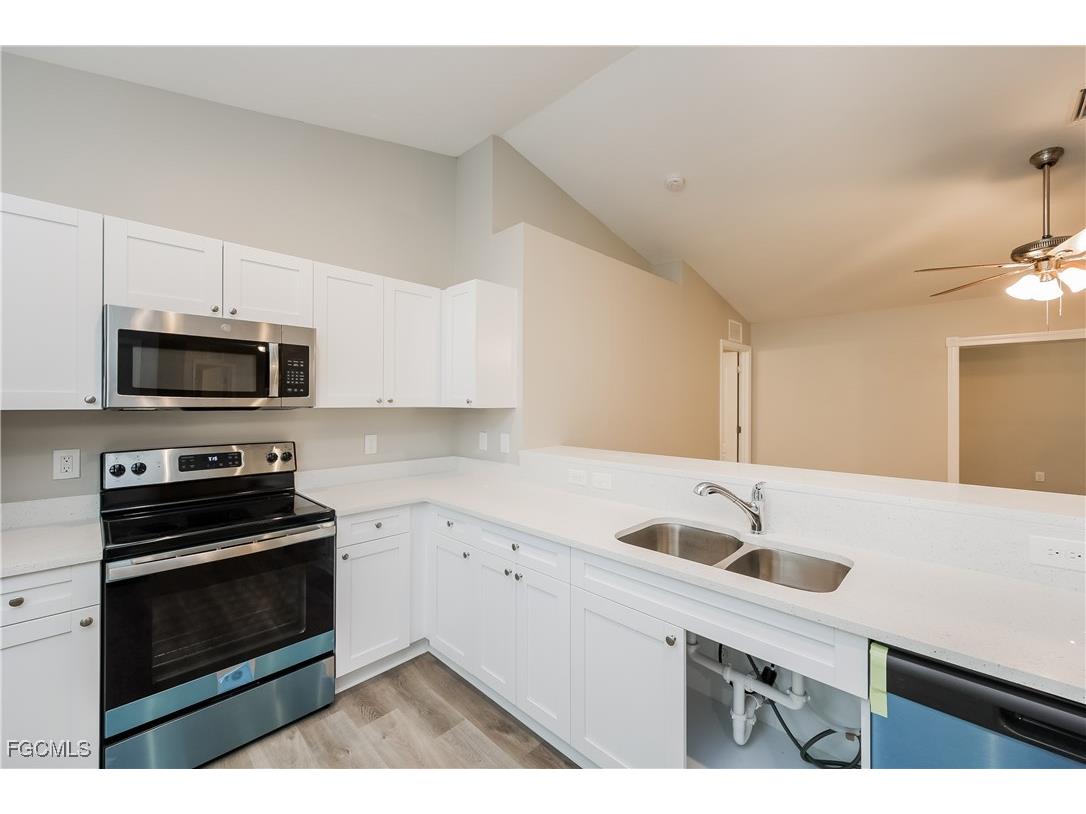 2614 43rd Street W Lehigh Acres FL 33971 2025018867 image7