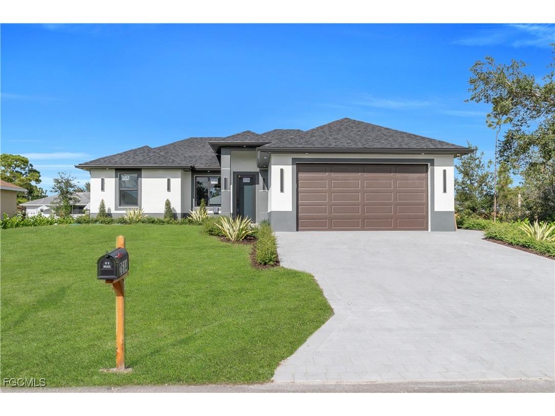 2614 44th Street W Lehigh Acres FL 33971 2025022657 image1