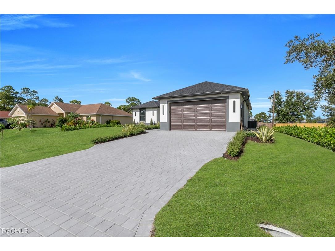 2614 44th Street W Lehigh Acres FL 33971 2025022657 image10