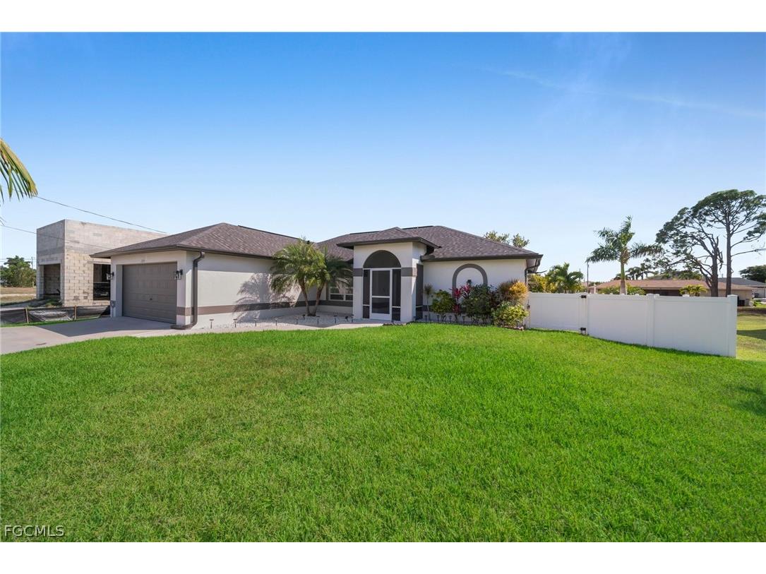 2614 Embers Parkway W Cape Coral FL 33993 2026012200 image1