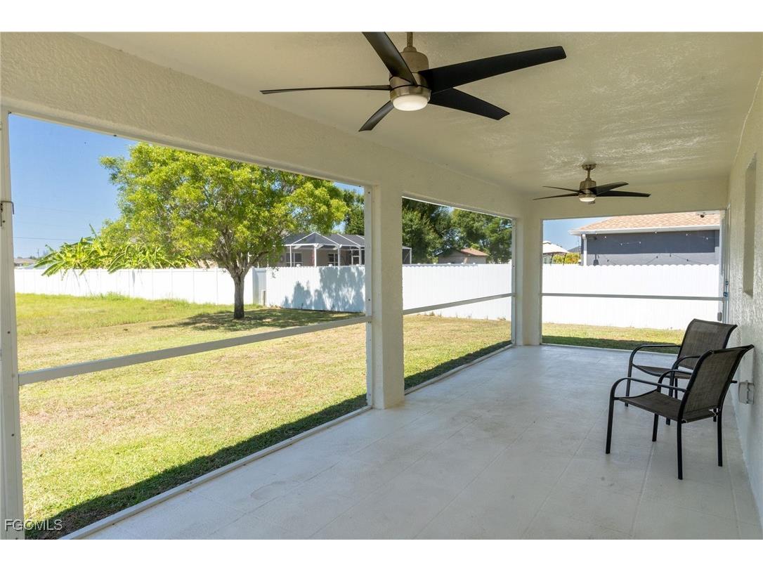 2614 NW 10th Terrace Cape Coral FL 33993 2025025777 image10