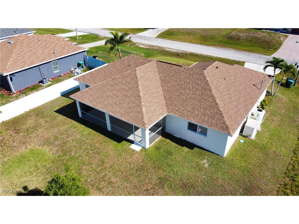 2614 NW 10th Terrace Cape Coral FL 33993 2025025777 image12