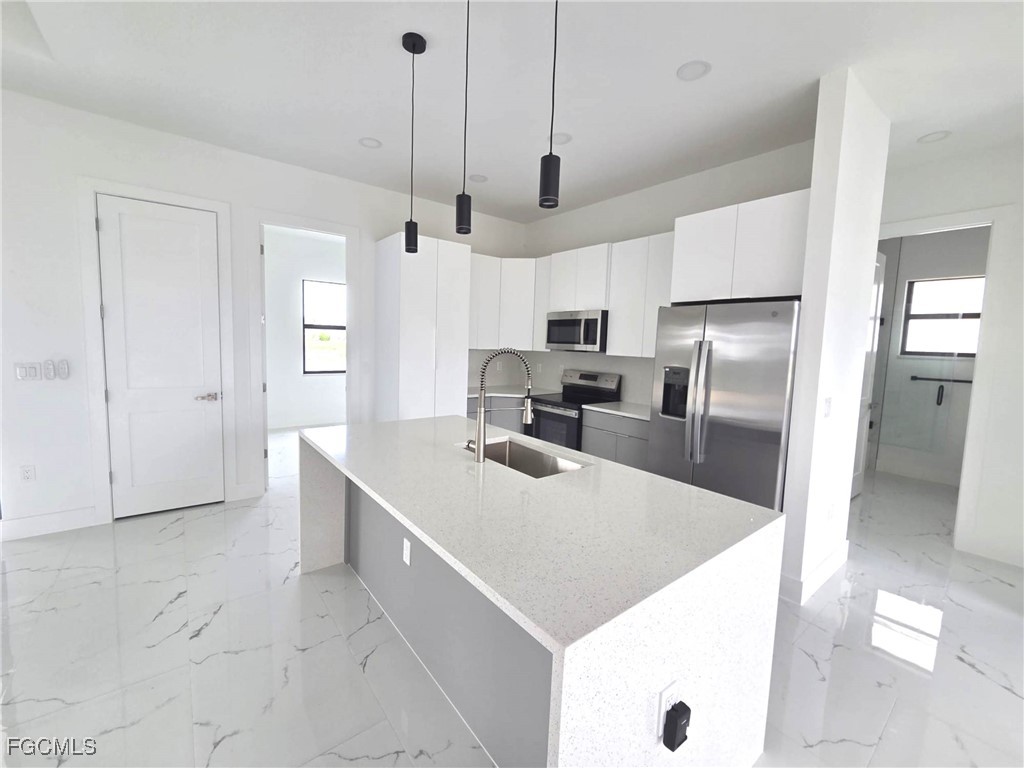 2614 NW 26th Court Cape Coral FL 33993 2025018127 image3