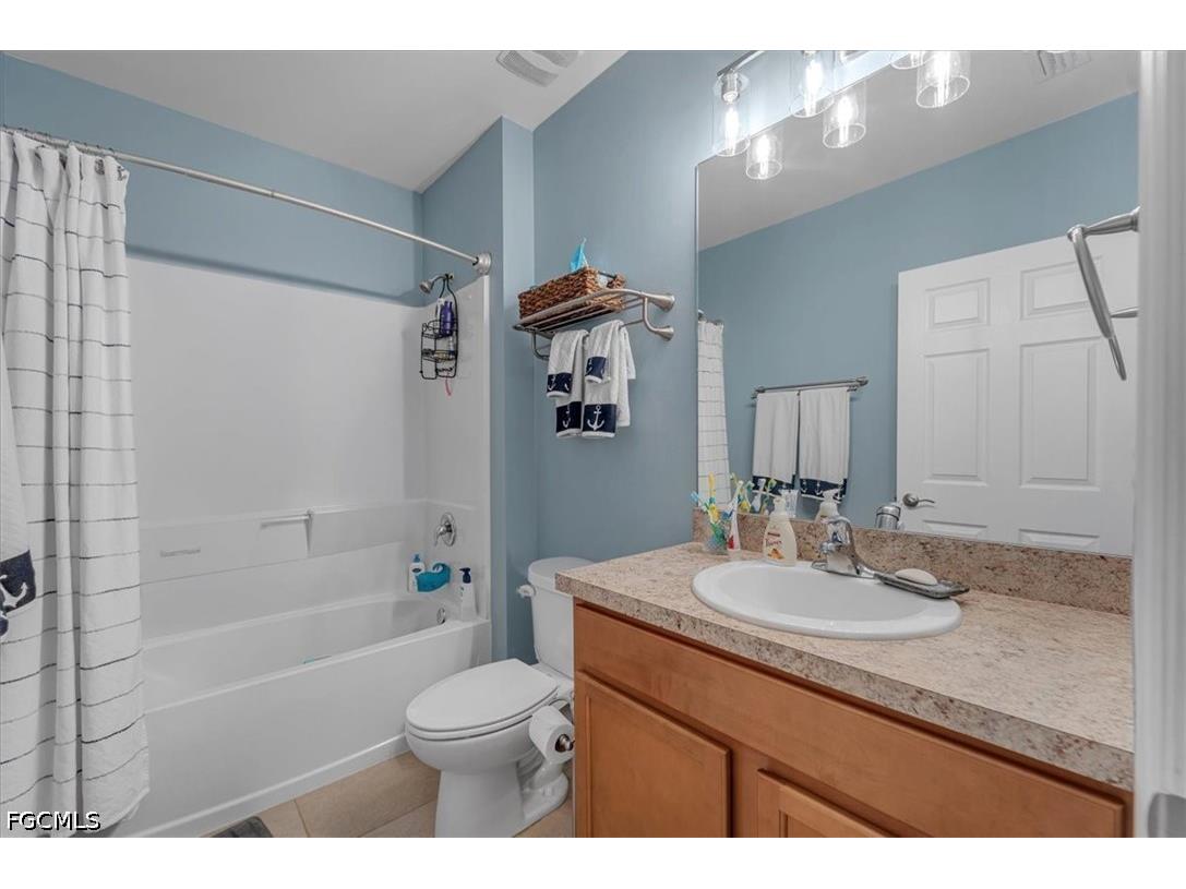 2614 SW 1st Avenue Cape Coral FL 33914 2026025687 image10