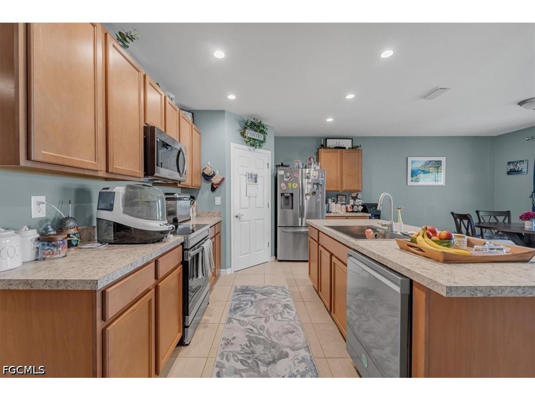 2614 SW 1st Avenue Cape Coral FL 33914 2026025687 image19
