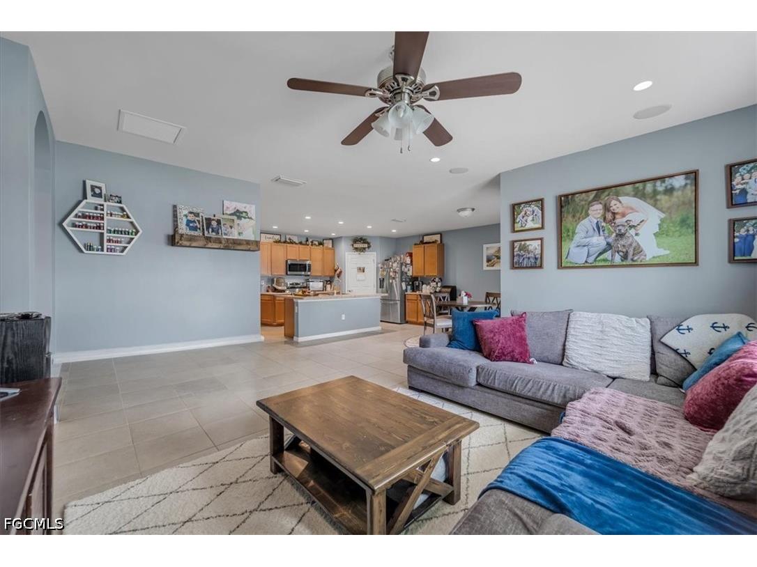 2614 SW 1st Avenue Cape Coral FL 33914 2026025687 image27