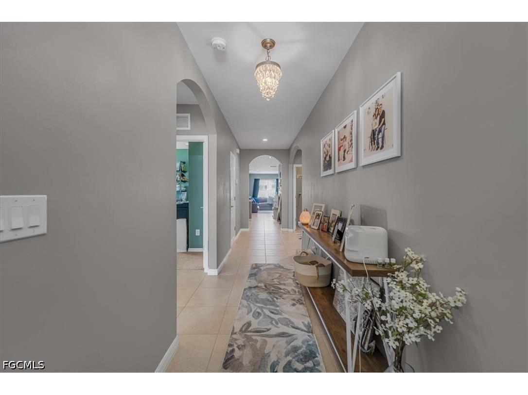 2614 SW 1st Avenue Cape Coral FL 33914 2026025687 image6