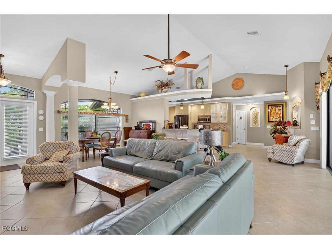 2614 SW 37th Street Cape Coral FL 33914 2025017310 image12