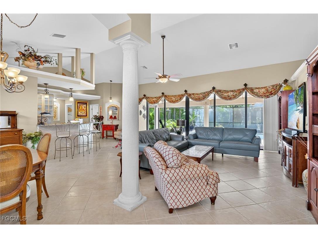 2614 SW 37th Street Cape Coral FL 33914 2025017310 image6