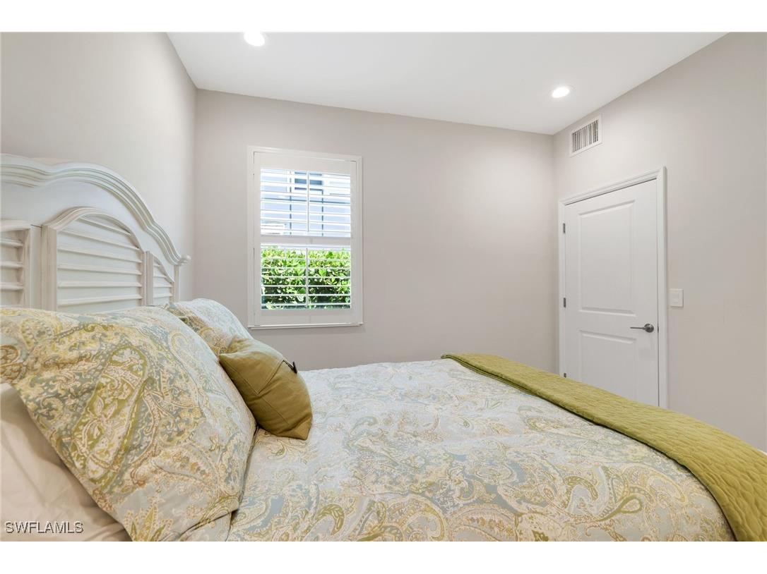 2614 Seychelles Circle #1204 Naples FL 34112 226003558 image36