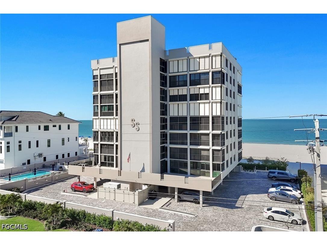 26140 Hickory Boulevard #103 Bonita Springs FL 34134 2026007880 image3