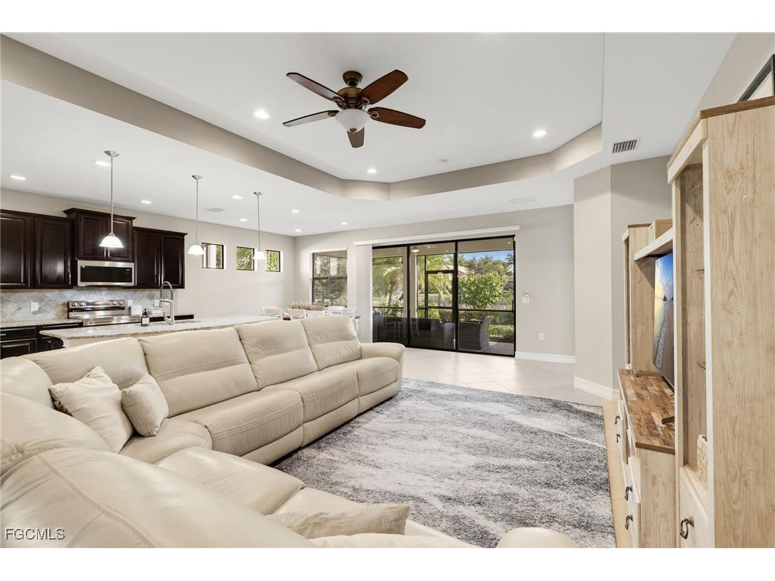 26141 Saint Michael Lane Bonita Springs FL 34135 2025022875 image10