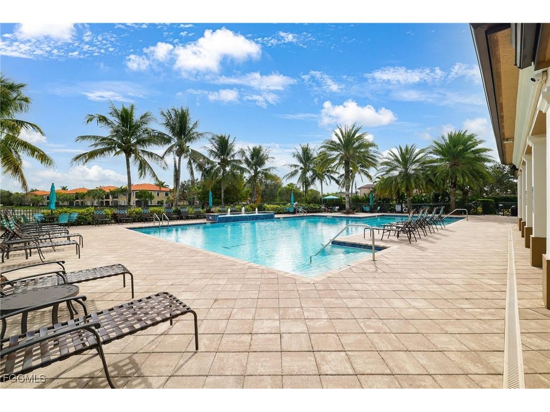 26141 Saint Michael Lane Bonita Springs FL 34135 2025022875 image32