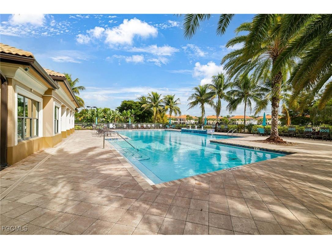 26141 Saint Michael Lane Bonita Springs FL 34135 2025022875 image34