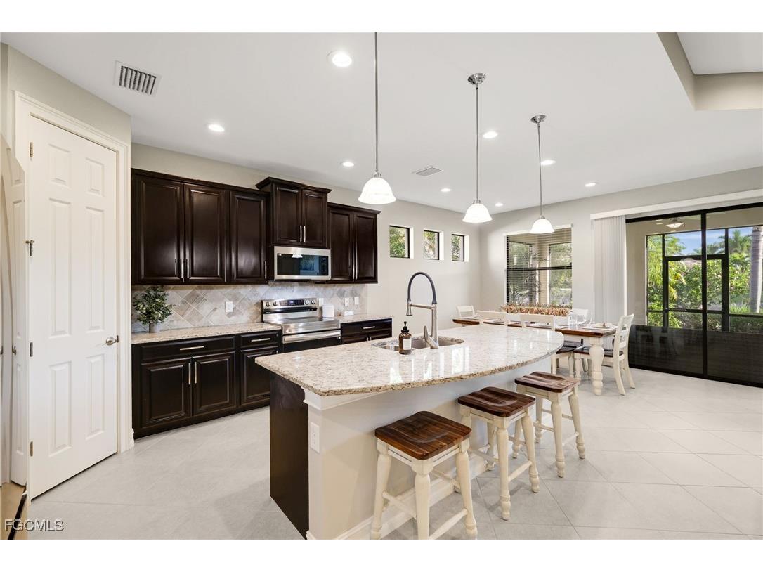 26141 Saint Michael Lane Bonita Springs FL 34135 2025022875 image5