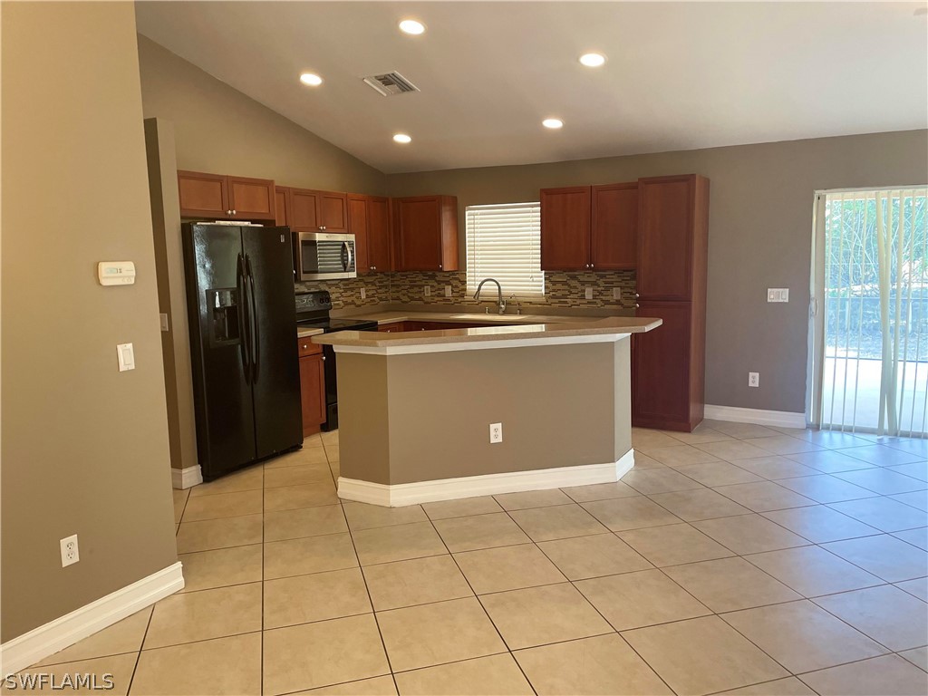 2615 19th Street W Lehigh Acres FL 33971 226008694 image4