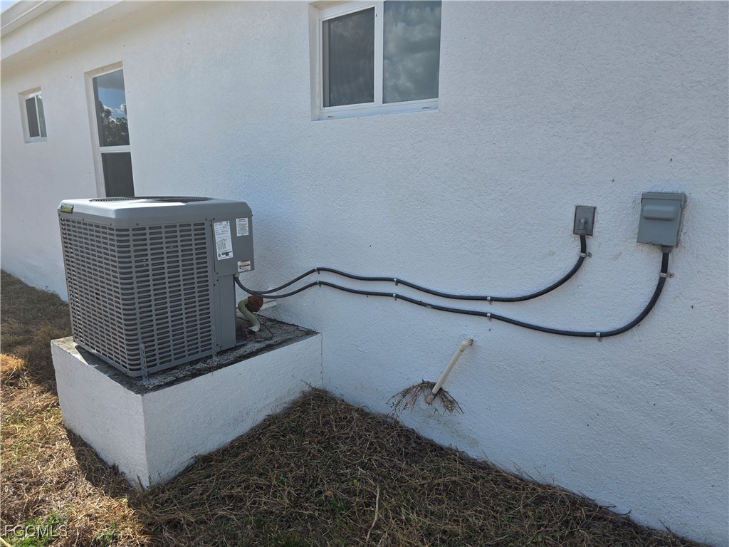 2615 32nd Street SW Lehigh Acres FL 33976 2026004600 image7