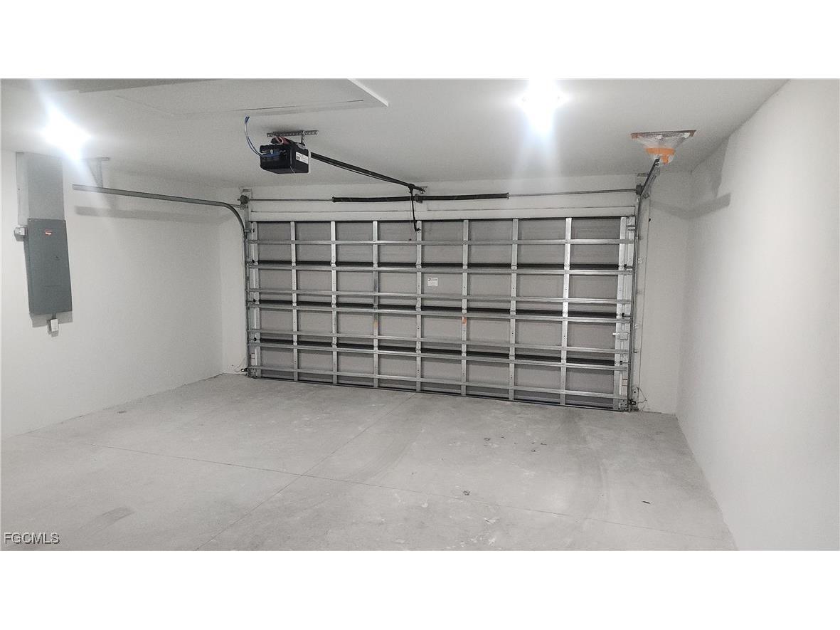 2615 40th Street W Lehigh Acres FL 33971 2026000913 image16