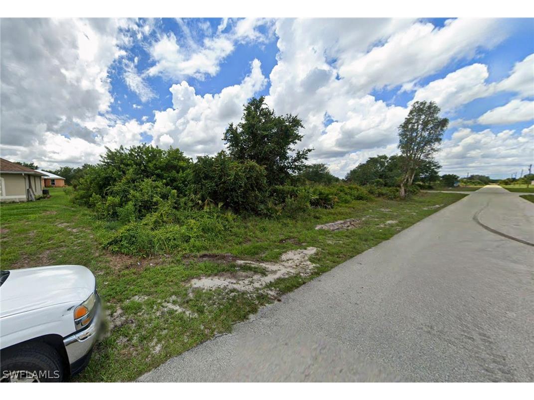 2615 67th Street W Lehigh Acres FL 33971 226006459 image4