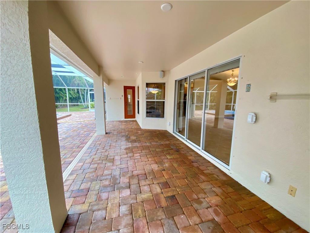 2615 SW 52nd Lane Cape Coral FL 33914 2026006598 image10