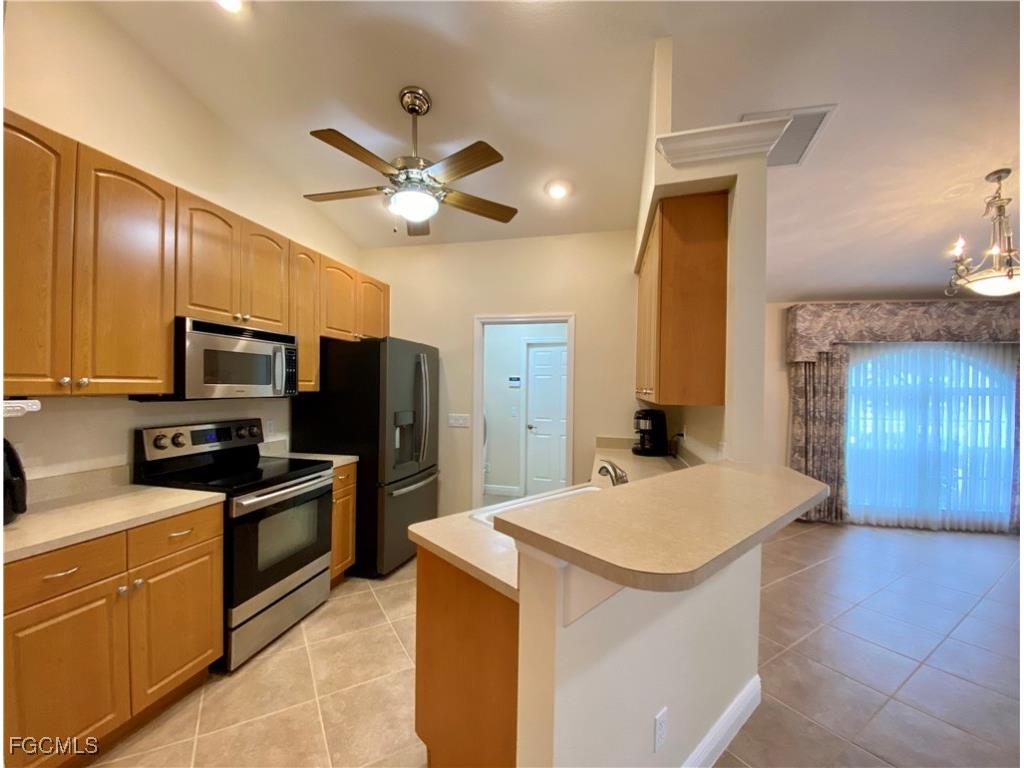 2615 SW 52nd Lane Cape Coral FL 33914 2026006598 image17