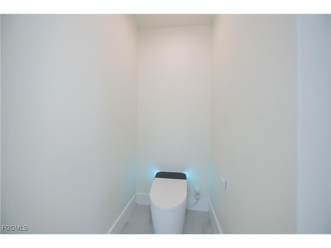 2615 Sunvale Court Cape Coral FL 33991 2026000525 image31