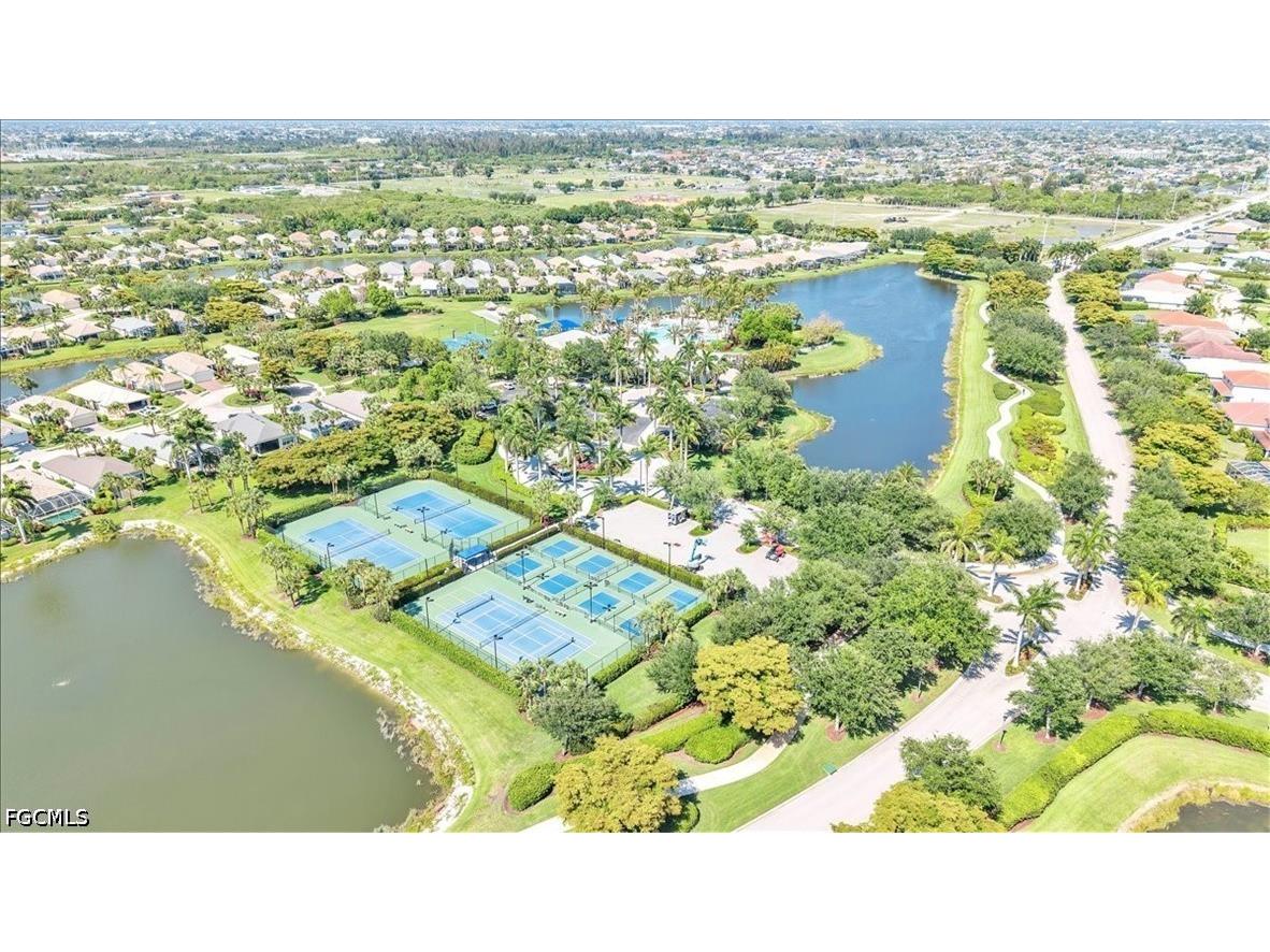 2615 Vareo Court Cape Coral FL 33991 2026019910 image40