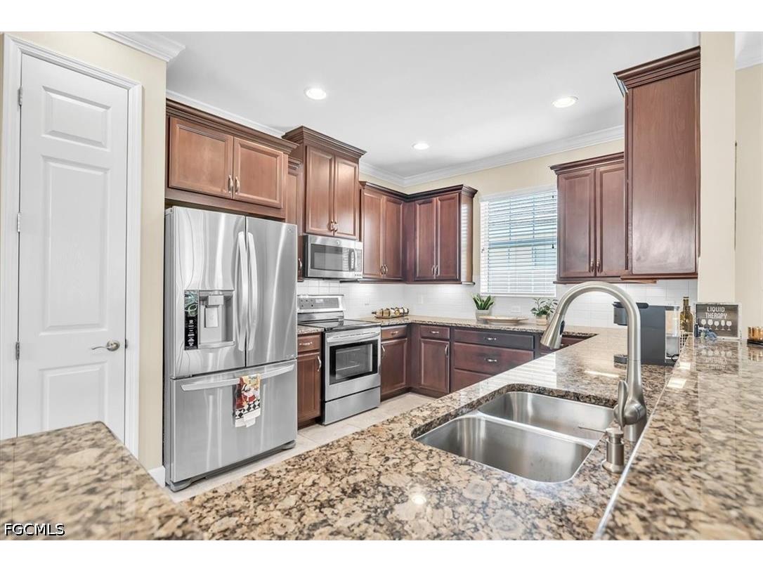 2615 Vareo Court Cape Coral FL 33991 2026019910 image9