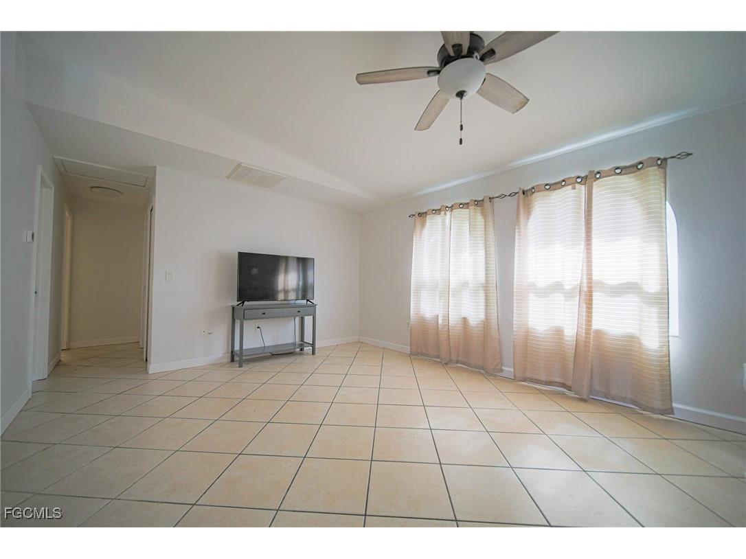 2616 11th Street SW Lehigh Acres FL 33976 2026000649 image4