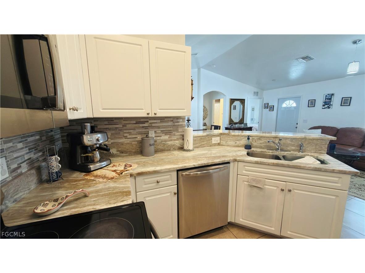 2616 27th Street W Lehigh Acres FL 33971 2026007155 image14