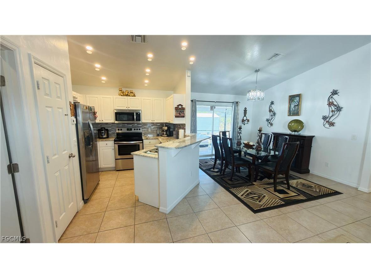 2616 27th Street W Lehigh Acres FL 33971 2026007155 image15