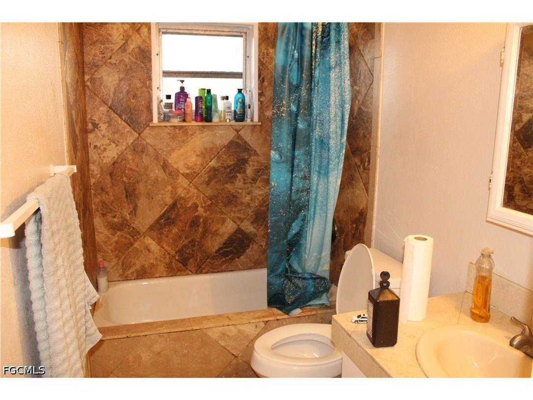 2616 SE 16th Place #1 - 2 Cape Coral FL 33904 2026016238 image16